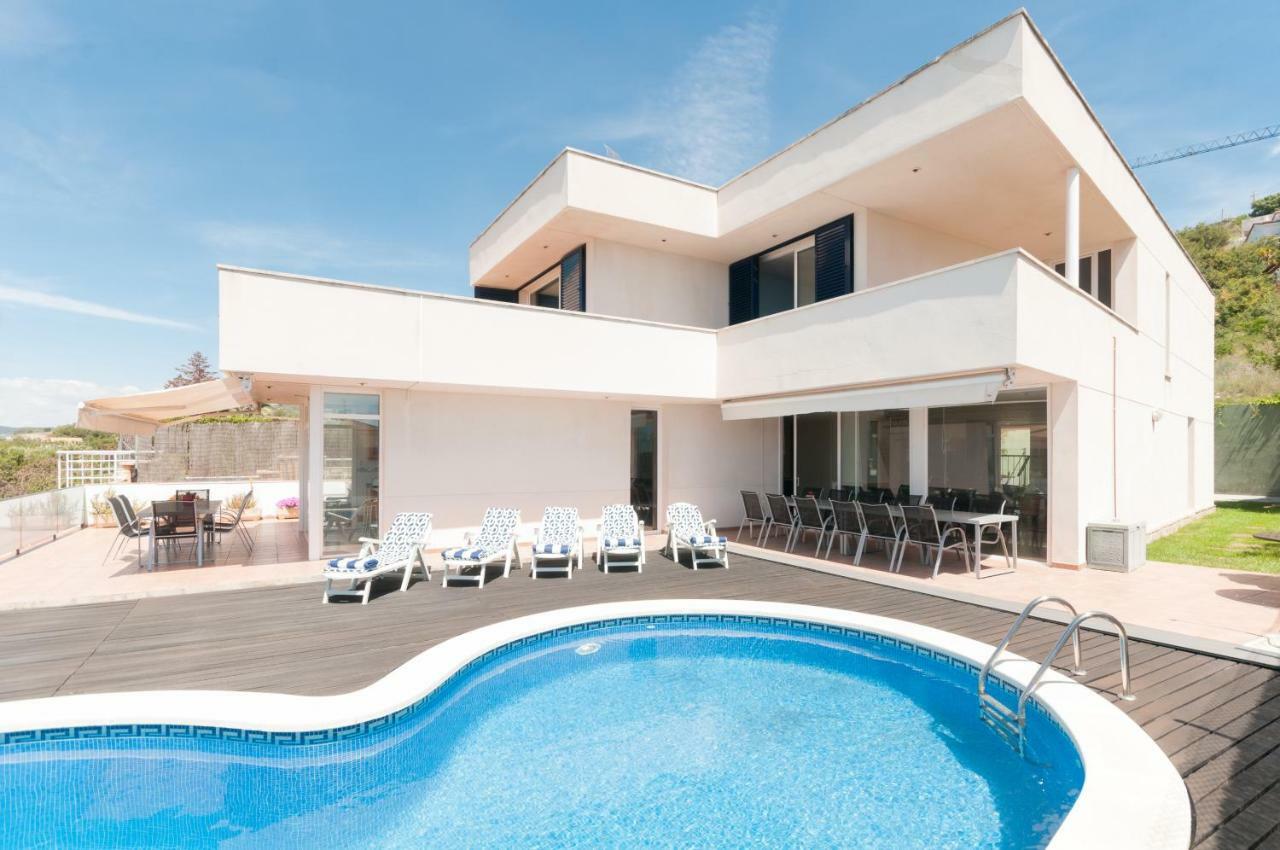 Villa Med Sitges Luaran gambar