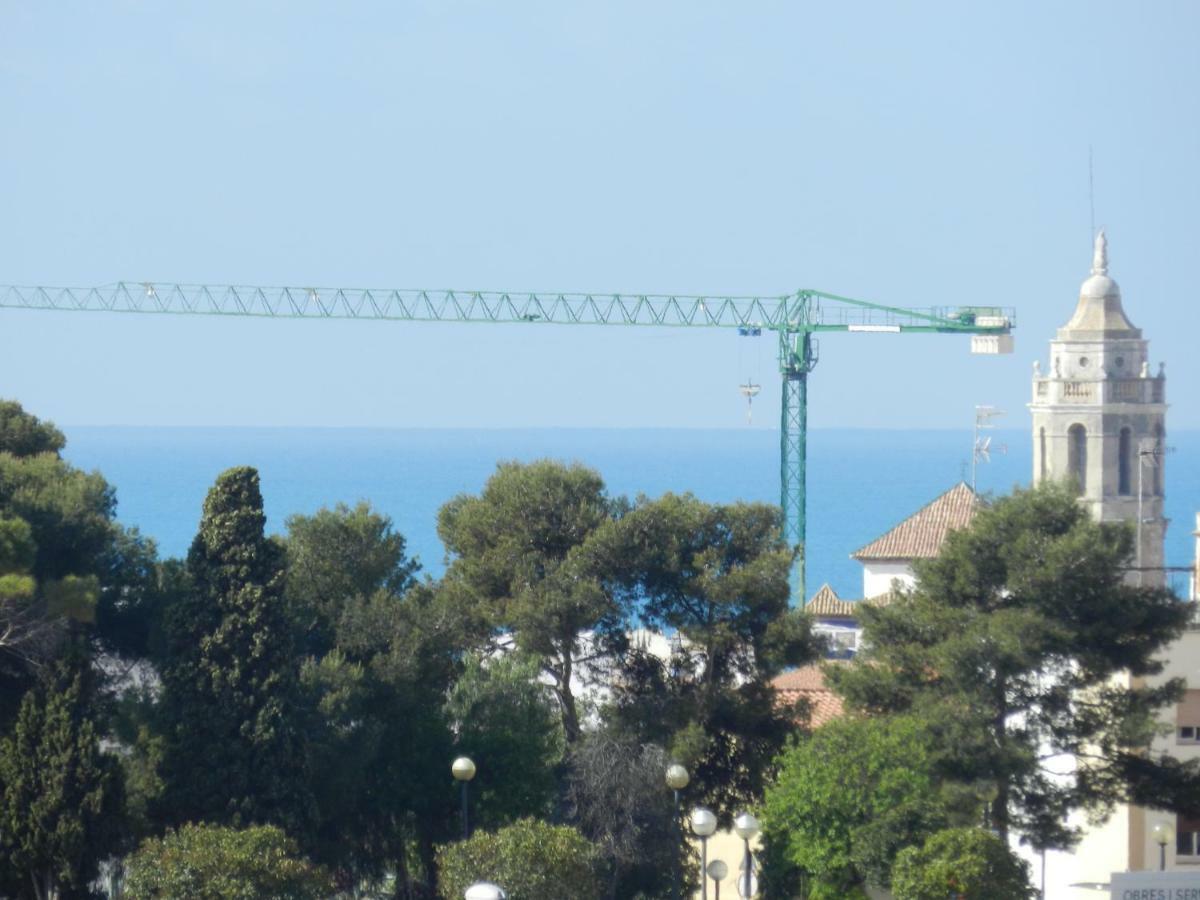 Villa Med Sitges Luaran gambar