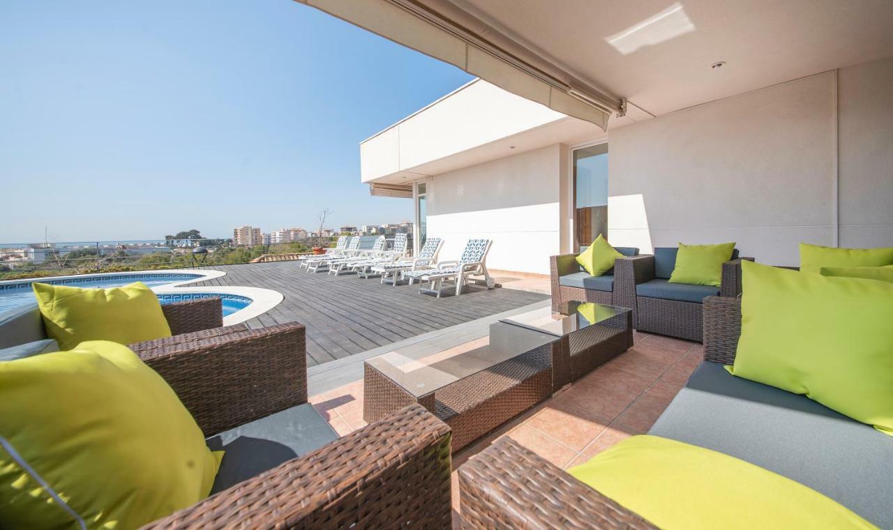 Villa Med Sitges Luaran gambar