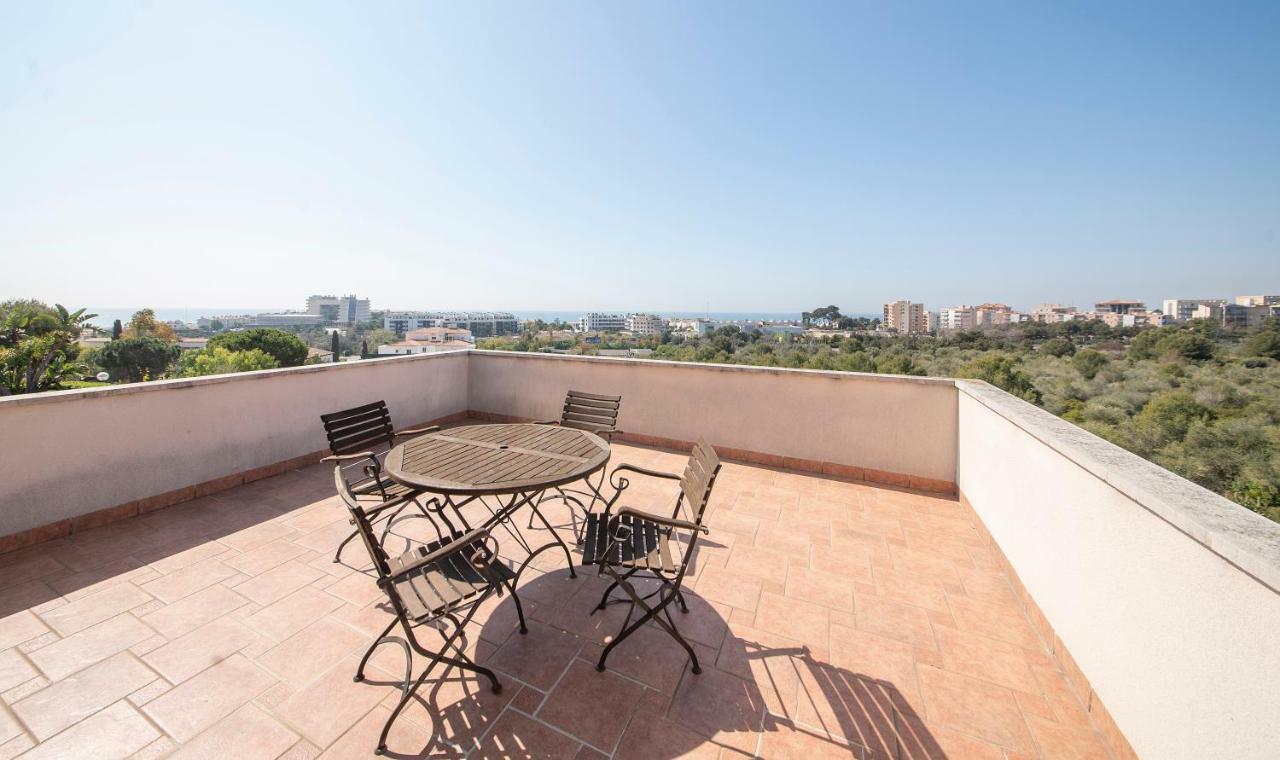 Villa Med Sitges Luaran gambar